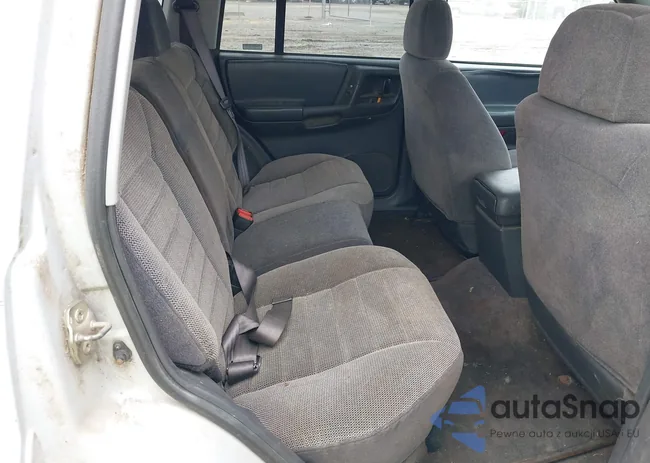 1J4EZ58SXTC132632: 43293102