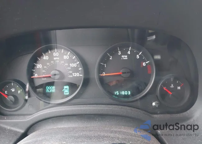 1C4NJRFB5CD588670: 43293274