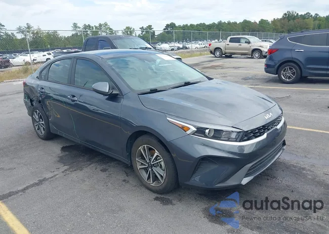 3KPF24AD7PE581401: 43293305