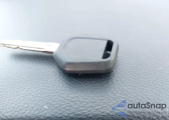 4S3BNAB69H3032389: 43292442