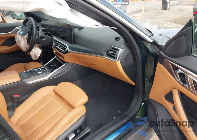 WBY83FB0XRFR85801: 43292567