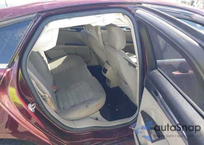 3FA6P0HD7JR200877: 43292684