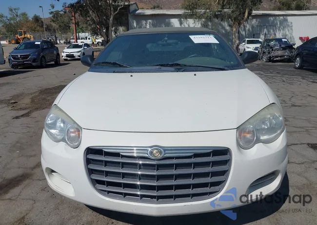 1C3EL75R85N652635: 43292713