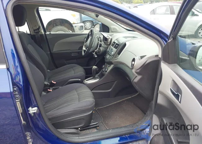 1G1JC5SH2D4201496: 43293795