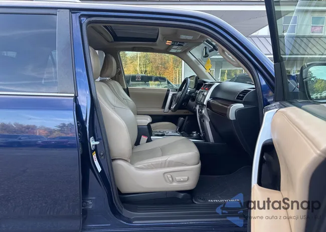 JTEBU5JR8G5300904: 43294363