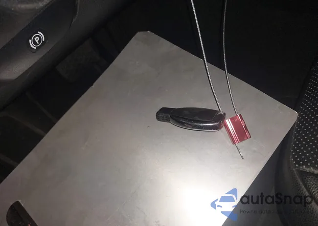 WDCGG8JB4DG121632: 43294367