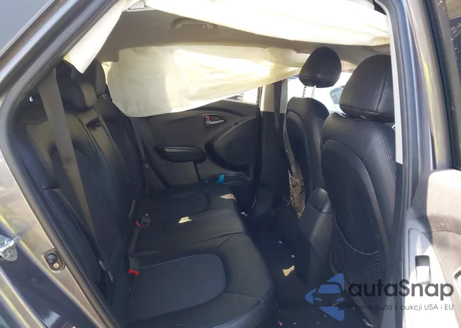 KM8JT3AF2FU992087: 43293399