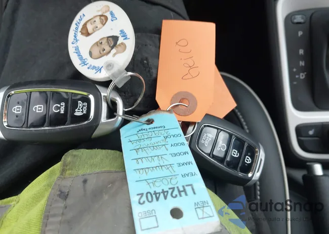 KMHRC8A33RU339049: 43293529