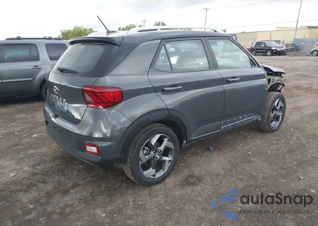 KMHRC8A33RU339049: 43293529