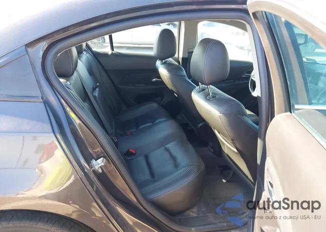 1G1PE5SB4F7176506: 43293637