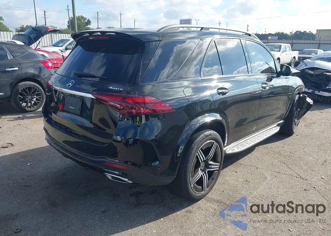 4JGFB4GBXRB150195: 43293702