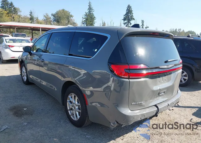 2C4RC1BG1SR562061: 43293782