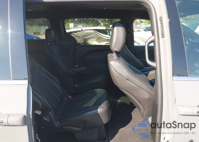 2C4RC1BG1SR562061: 43293782