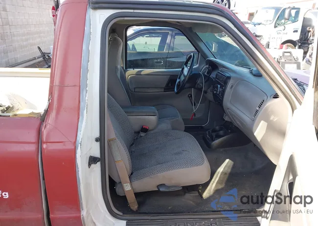 1FTYR10V5XUB85918: 43294816