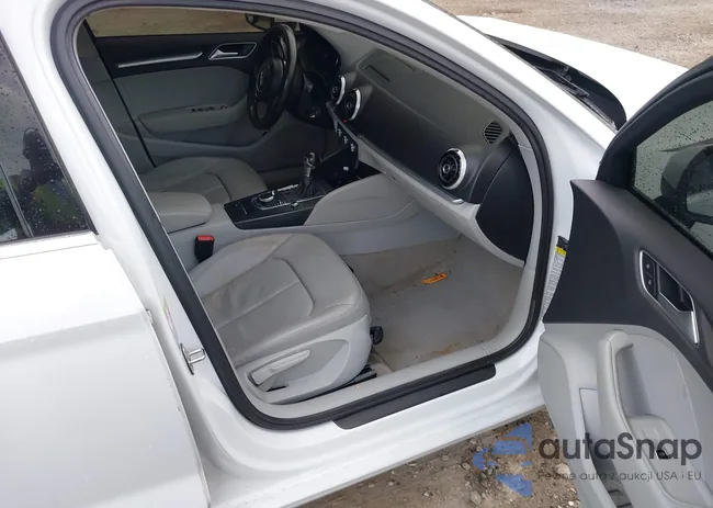 WAUACGFF9F1006346: 43295145