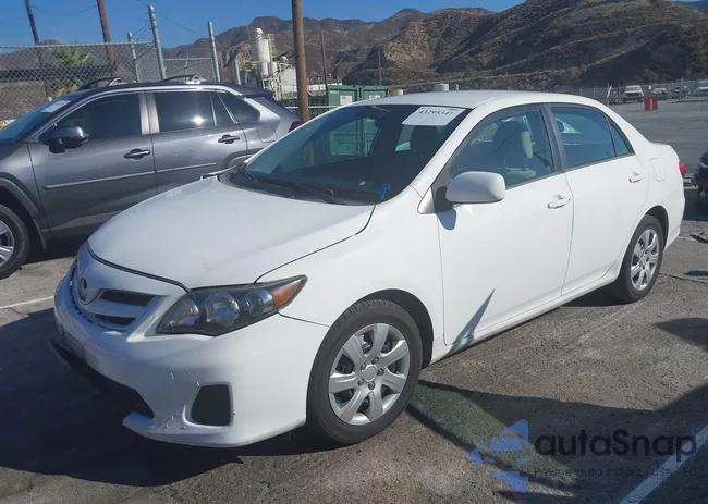 2T1BU4EE4CC847865: 43295341