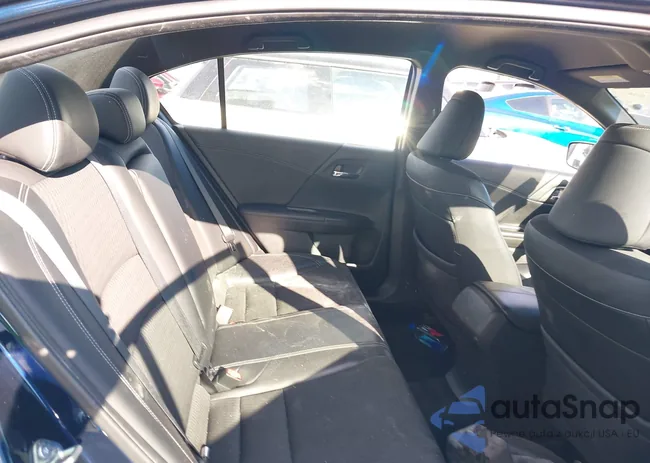 1HGCR2F55HA061000: 43295349