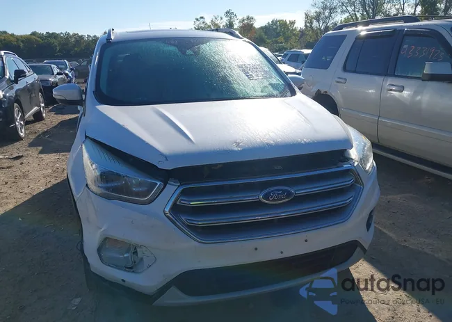 1FMCU9J96HUB71628: 43294415