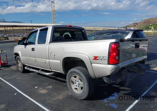 1GCEK19T85E210553: 43294529