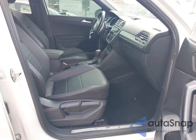 3VV3B7AX5MM047864: 43294547