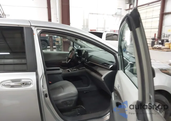 5TDJRKEC9NS135975: 43294548