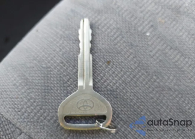 4T1BF28B34U363685: 43295891