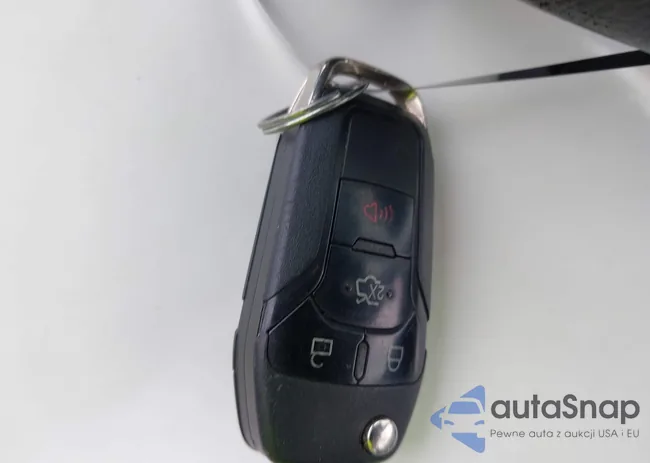 3FA6P0G76DR196630: 43295918