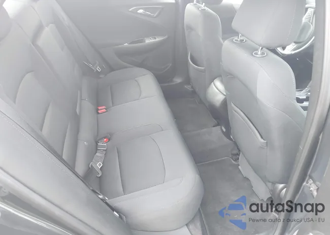 1G1ZB5STXHF139396: 43296297