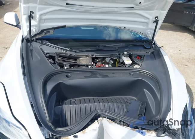 5YJ3E1EB7NF314185: 43296315