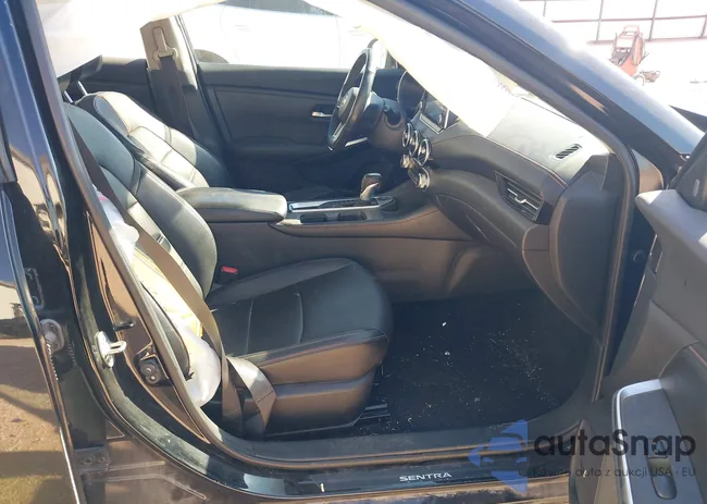 3N1AB8DVXLY300080: 43295429