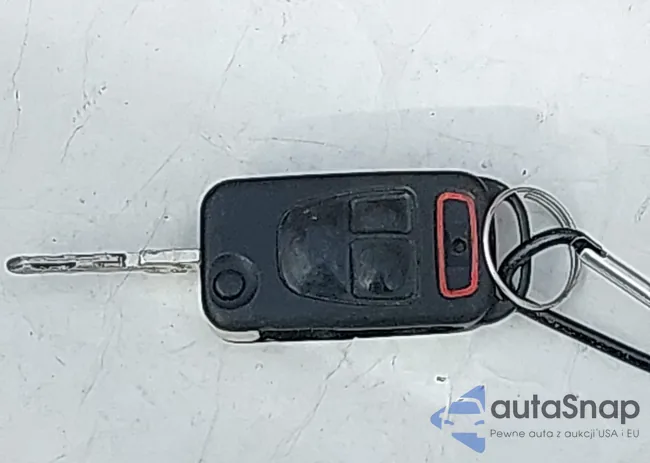 WDBFA68F4XF176834: 43295644