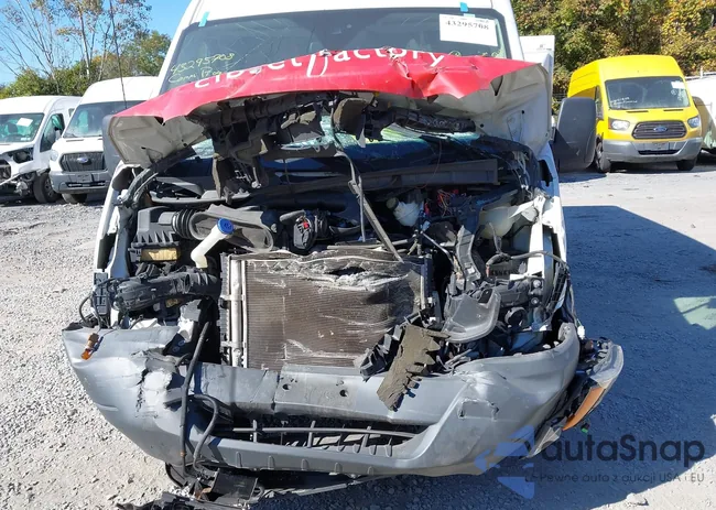 1FTYR2CM1HKA08904: 43295708