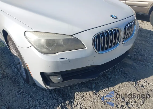 WBAYE8C51DD133016: 43296791