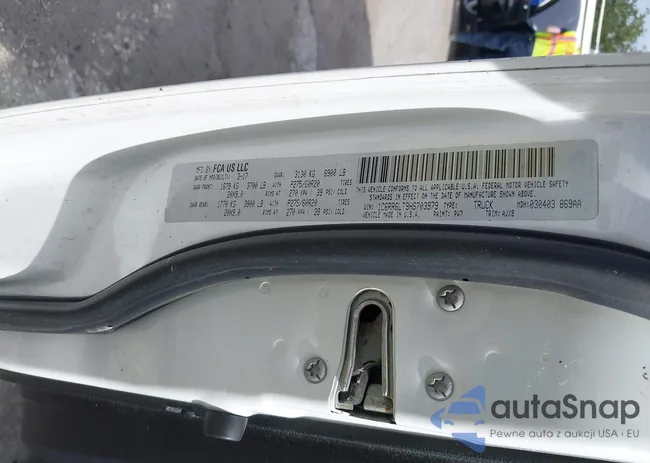 1C6RR6LT9HS703979: 43296892