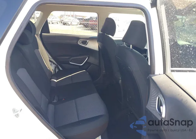 KNDJ23AU2N7167850: 43296939