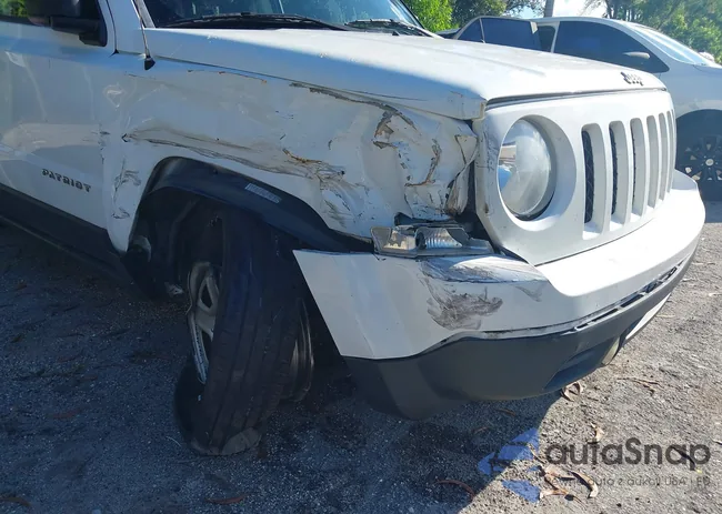 1C4NJPBA1GD547928: 43296956