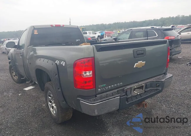 1GCNKPE05BF203872: 43296991