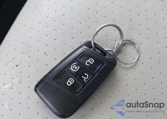 3VV2B7AX0KM041107: 43297005