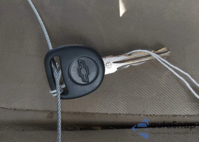 1G1ZT62895F124432: 43297176