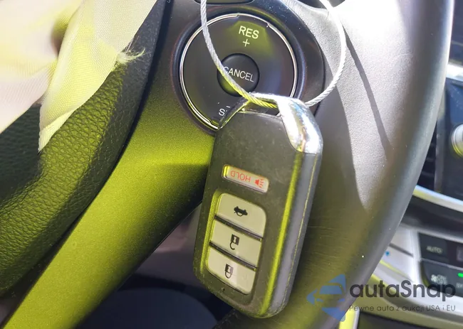 1HGCR2F87DA009498: 43297304