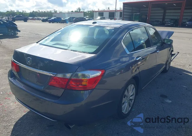 1HGCR2F87DA009498: 43297304