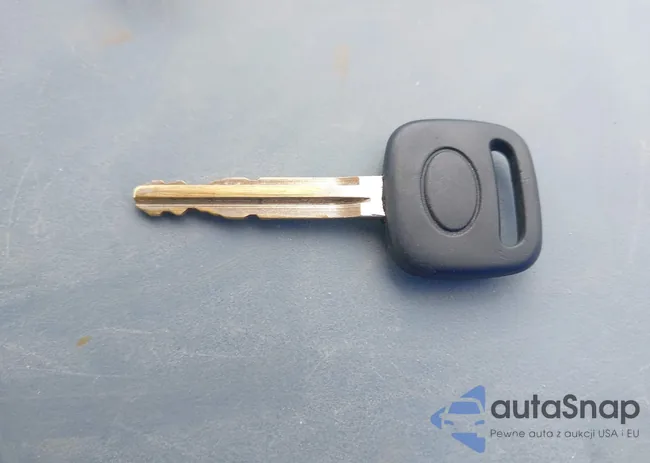 4T1BE32KX3U207658: 43296381