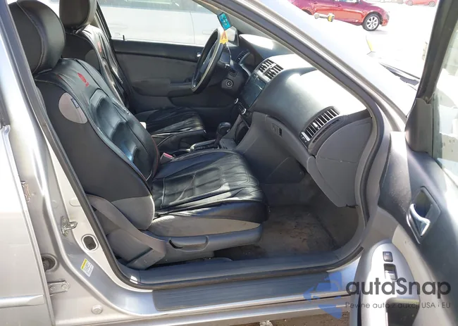 1HGCM56767A214063: 43296405