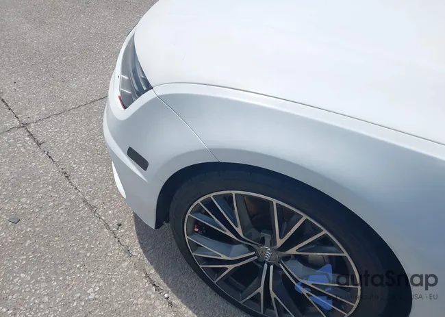 WAUWGAFC0GN076342: 43296426