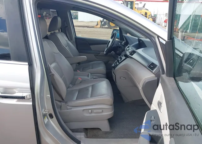 5FNRL5H69CB090131: 43296512