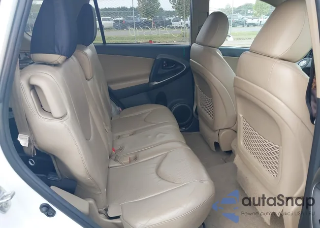 2T3DF4DV6CW256205: 43296540