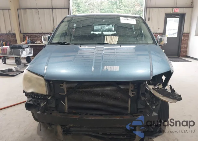 2C4RC1GG1CR106829: 43296557