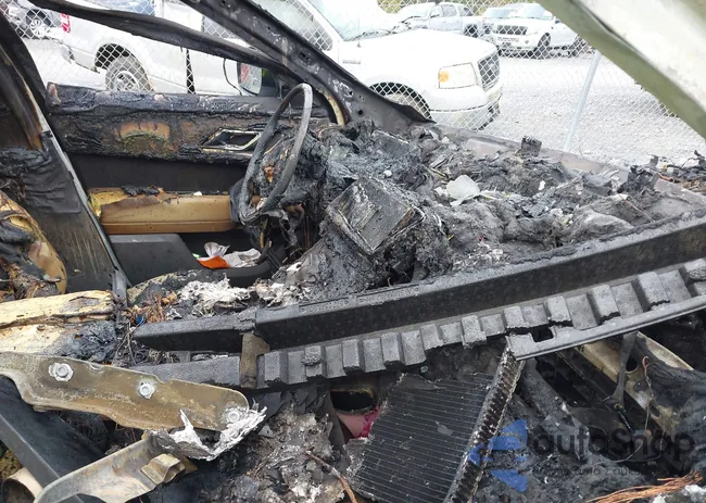 SALYL2EX9KA784115: 43296630