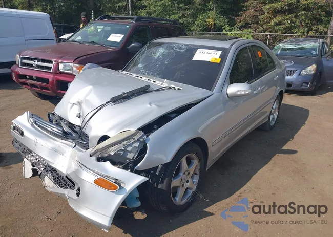 WDBRF61J22F261189: 43296654