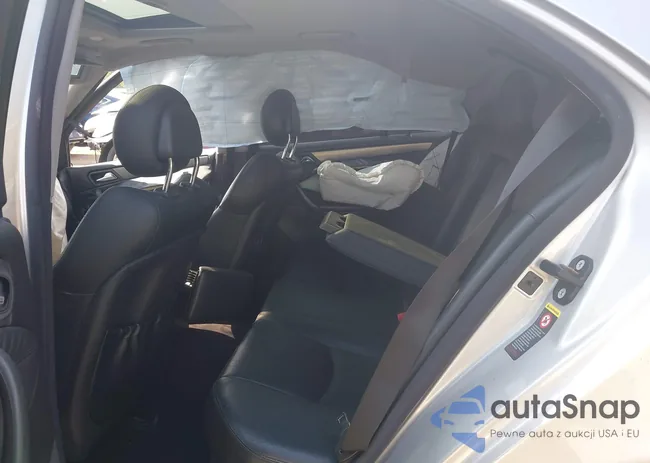 WDBRF61J22F261189: 43296654